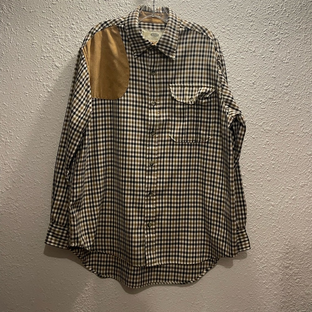 BOYT Harness Company Button Down Plaid‎ Flannel with Elbow Patches.